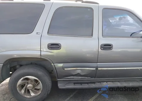 2002 Chevrolet Tahoe Ls z USA, uszkodzony, nr VIN 1GNEC13T22R202157